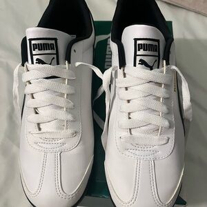 Puma Men's White and Black Sneakers